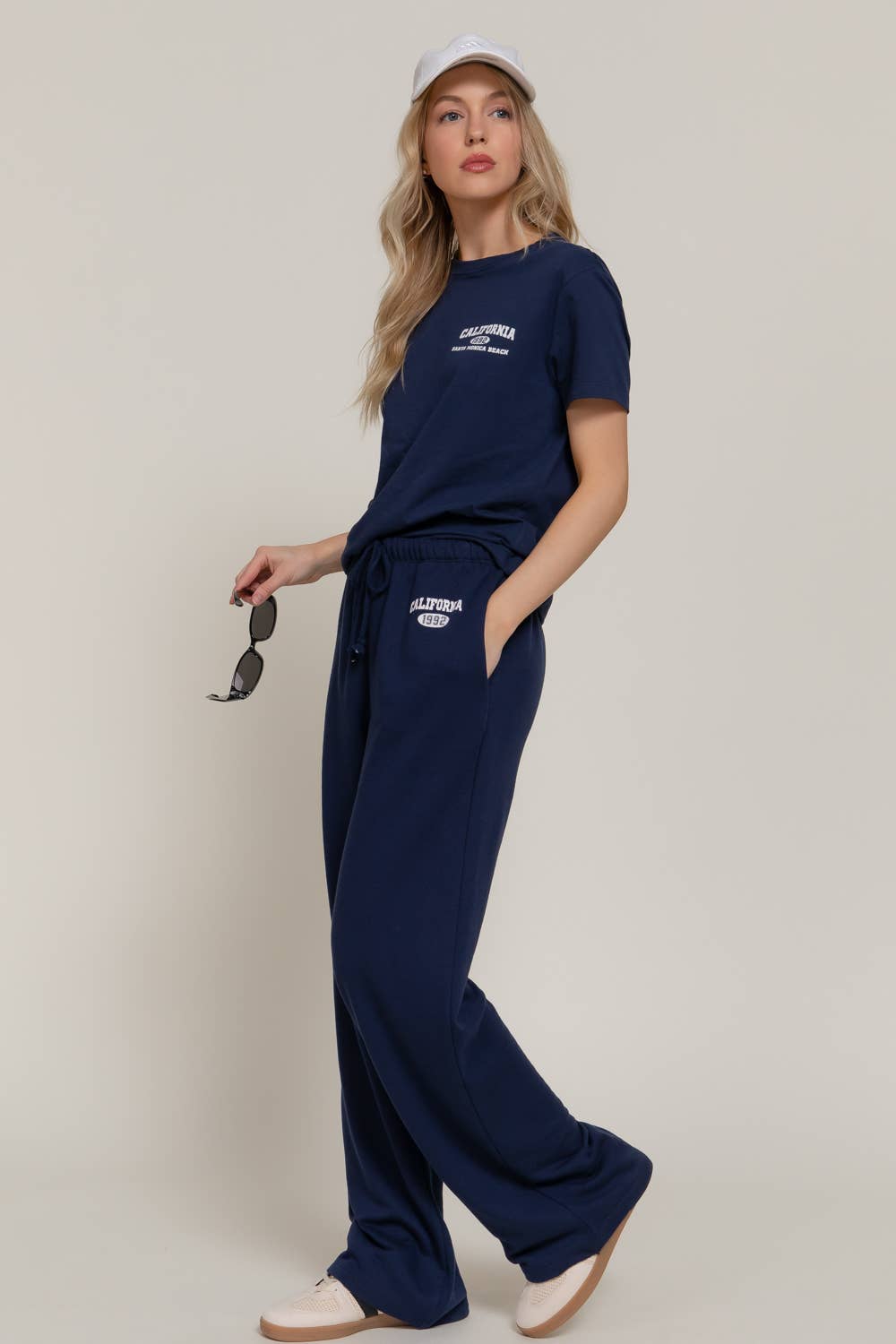 Waist Band with Drawstring Printed Detail Sweatpants