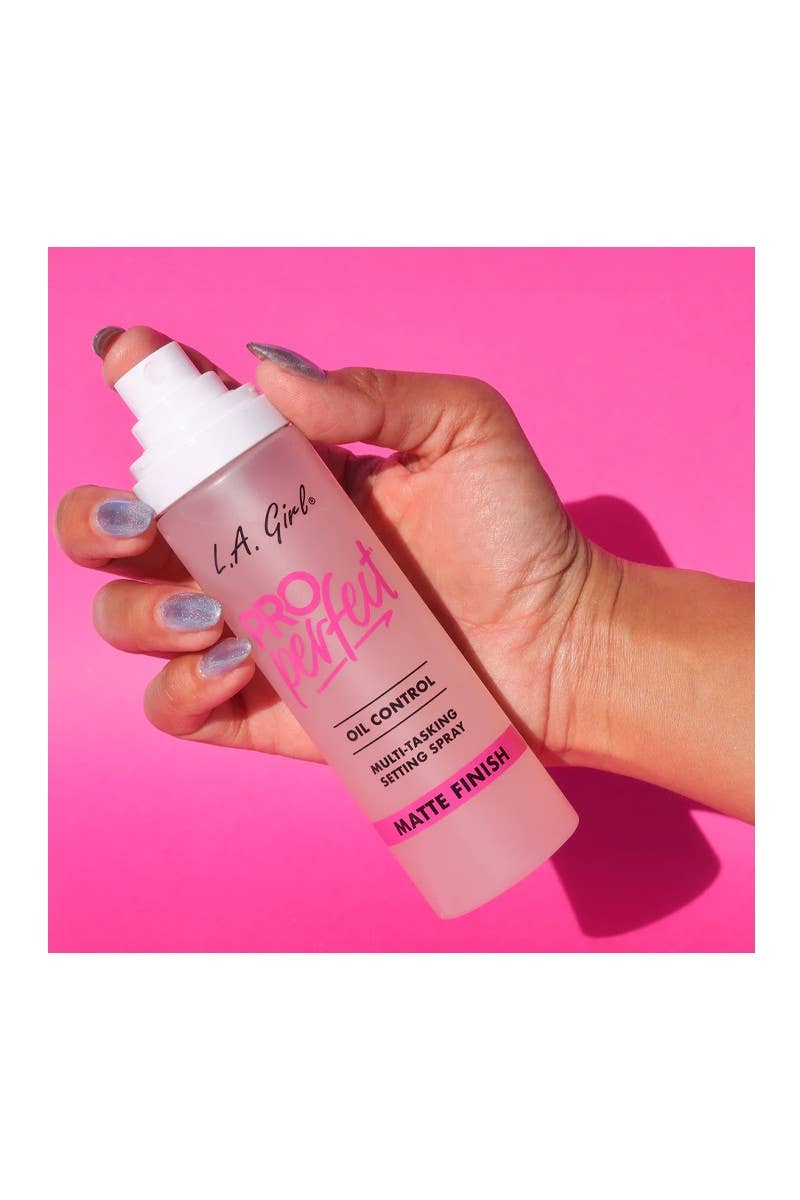 LA Girl GFS200 Pro Perfect Long-Wear Setting Spray