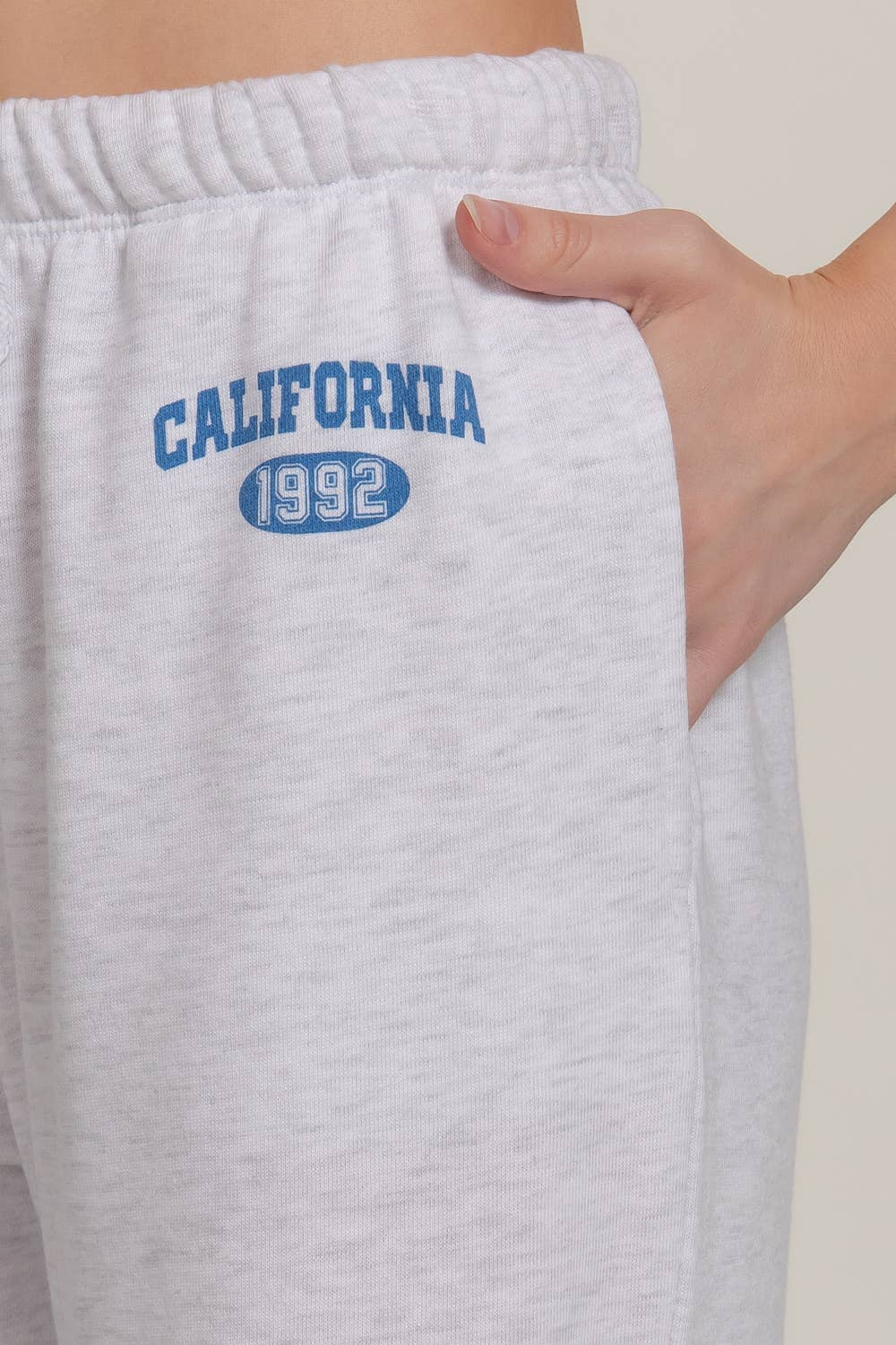 Waist Band with Drawstring Printed Detail Sweatpants