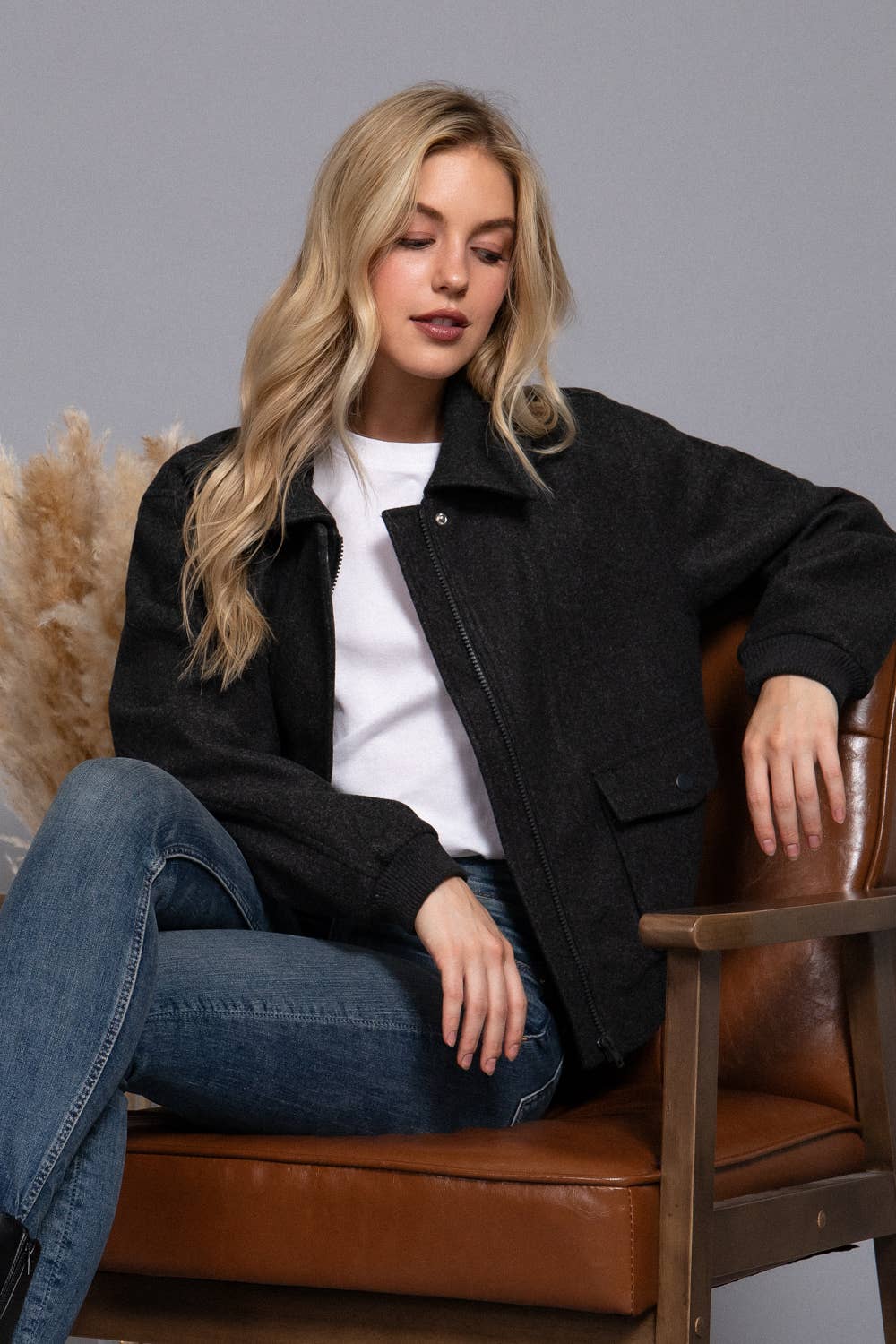 Long Sleeve Lapel Collar Soft Felt Bomber Jacket